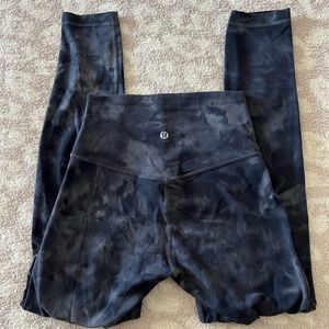 Lululemon diamond dye align leggings, 25” length, size 2.
